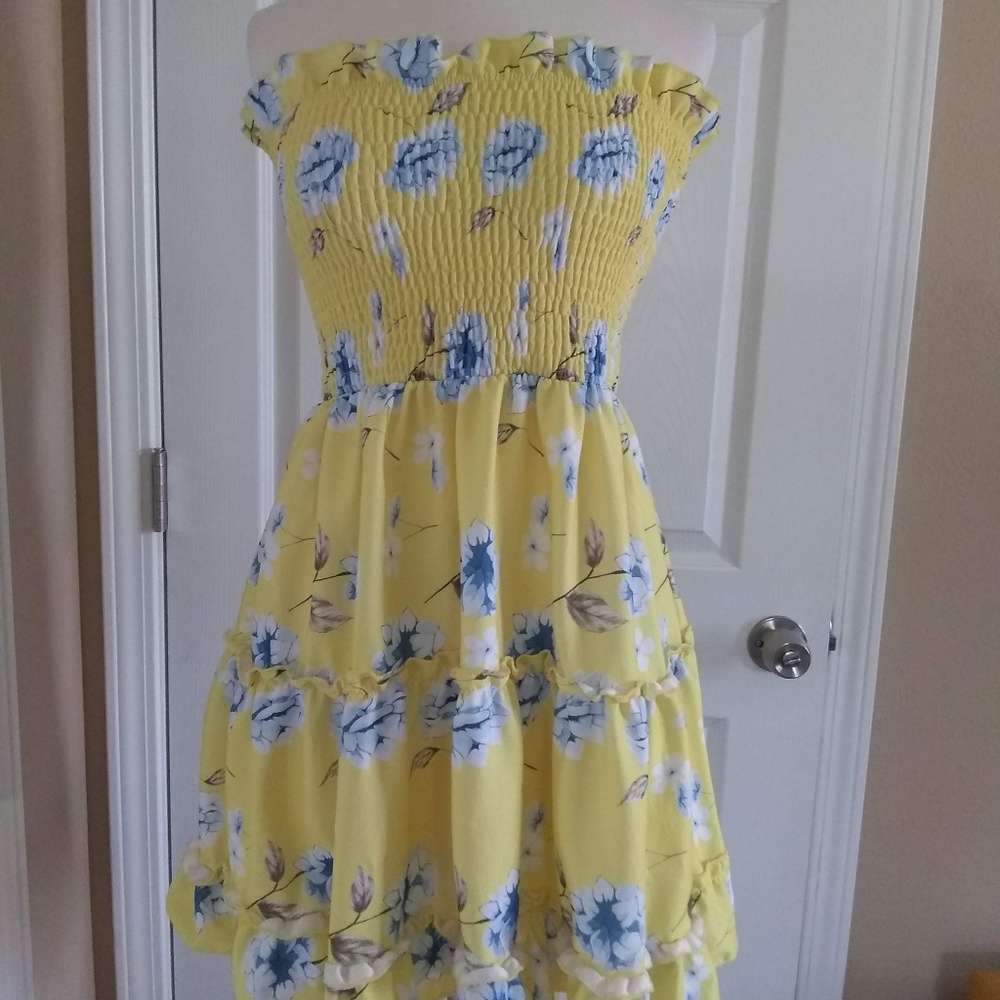 Yellow Smocked Sun Dress Size Medium